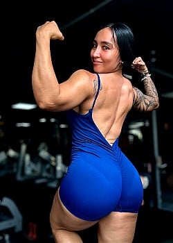 Viviana Gallego image 2 of 4
