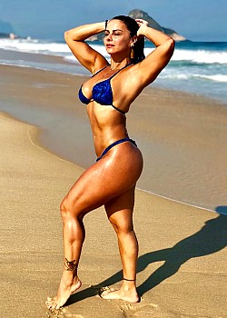 Viviane Araujo image 4 of 4