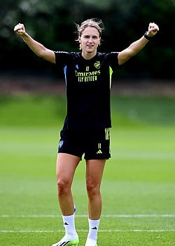 Vivianne Miedema image 1 of 1