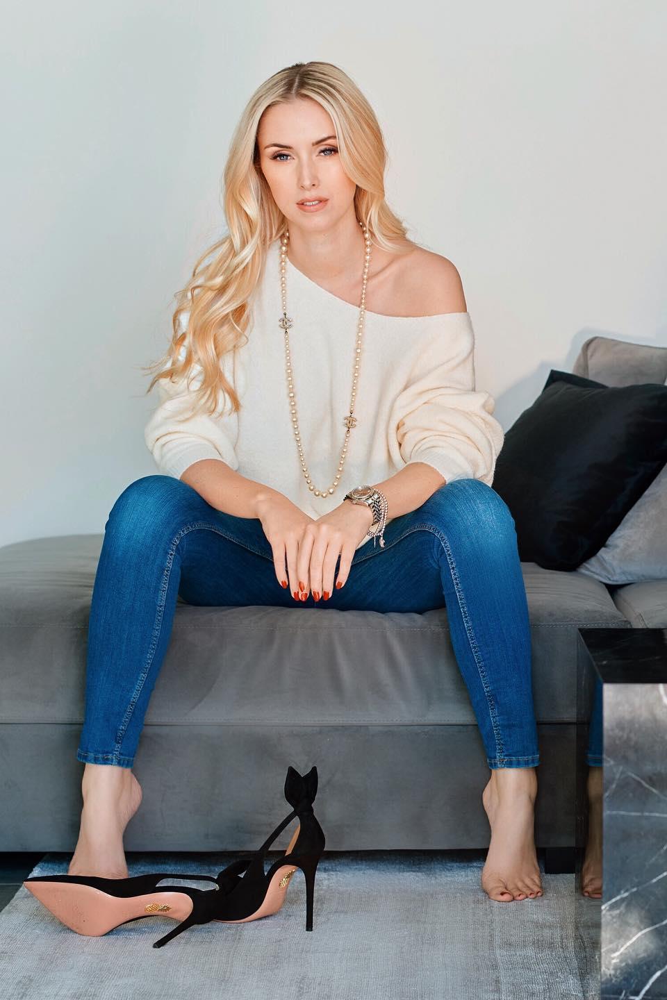 Vivien Wulf - Free pics, galleries & more at Babepedia