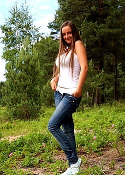 Vlada (Showy Beauty) image 3 of 4