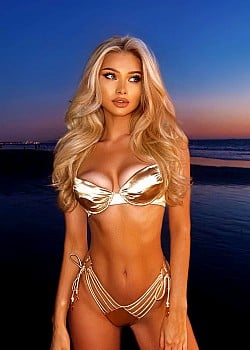 Vlada Glukhova image 2 of 4