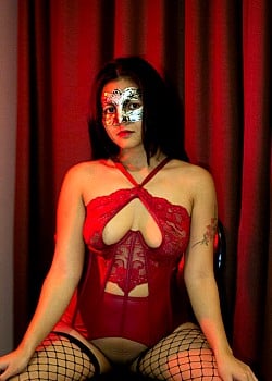 Vlora Zakiyah image 4 of 4