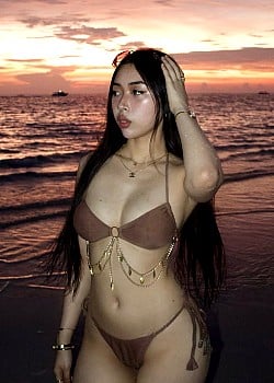 Vuionica Magno image 2 of 4