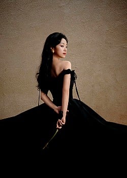 Wang Xiao Yi image 2 of 4