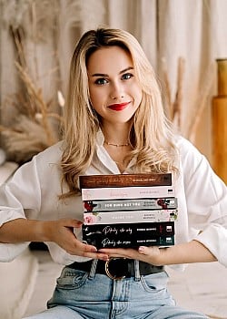 Weronika Ancerowicz image 3 of 3