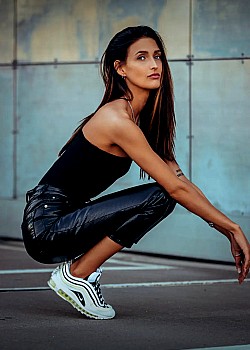 Wiana image 2 of 3