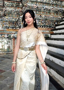 Winnie Chang image 4 of 4