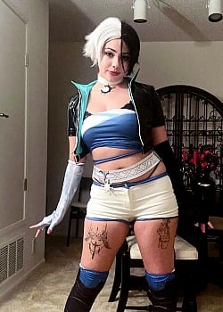 Witchygamergirl image 2 of 4