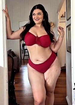 Xanthia Efthymiou image 2 of 4