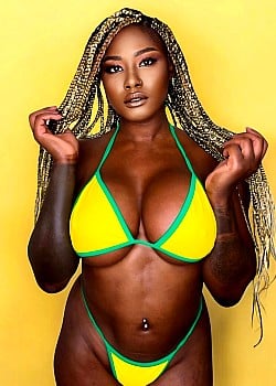Xeinna Rose image 2 of 2
