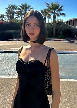 Yael Marshi image 4 of 4