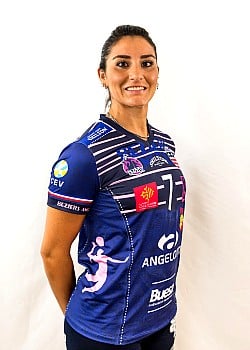Yamila Nizetich image 3 of 3