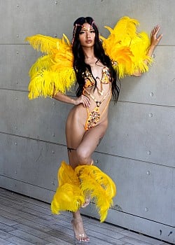 Yanie Mabao image 1 of 4