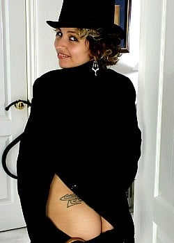 Yanikcia image 3 of 3