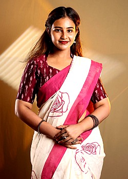 Yashna Muthuluri image 4 of 4