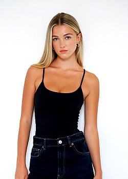 Yasmin Christian image 4 of 4
