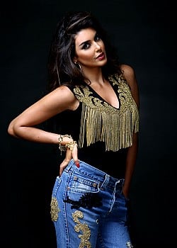 Yasmine Sabri image 1 of 4