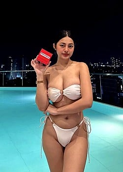 Yesha Farinas image 3 of 4