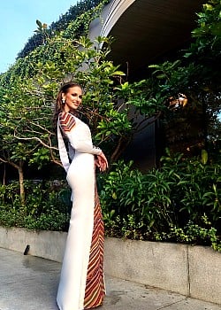 Yessica Hausermann image 2 of 3