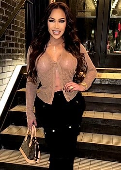 Yisel Almonte image 2 of 3