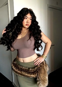 Yixuan Zhang