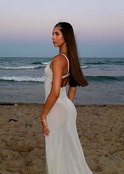 Yoanna Atanasova image 3 of 3