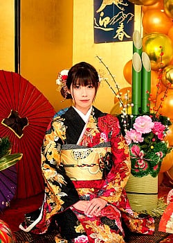 Yoko Inui image 2 of 3