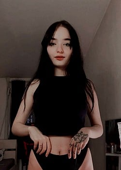 YourPersonalWaifu image 2 of 2