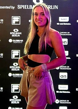 Yulia Starodubtseva image 3 of 3
