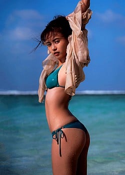 Yume Shinjo image 4 of 4