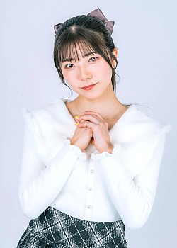 Yumeka Kahara image 2 of 2