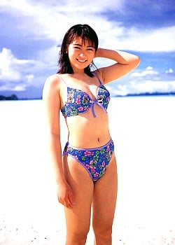Yumi Egawa image 2 of 4