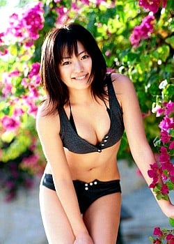 Yumi Egawa image 4 of 4