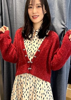 Yumi Hara image 1 of 2