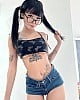 Yumi Muniz image 4 of 4