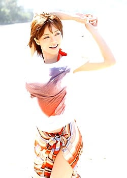 Yumiko Shaku image 2 of 4