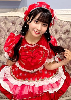 Yuna Fujimiya image 2 of 3