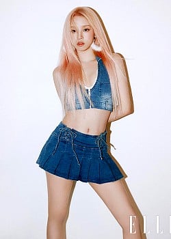 Yuqi image 2 of 4