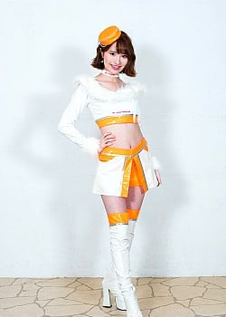 Yuri Momota image 4 of 4