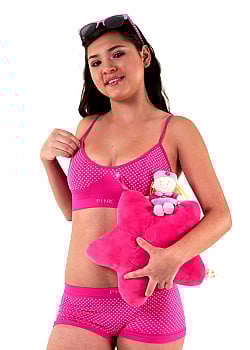 Yurley Velez image 3 of 4