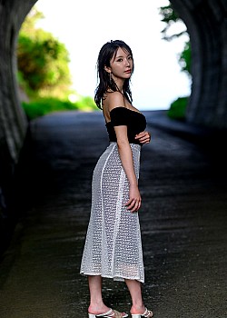 Yuuka Niizuma image 2 of 4