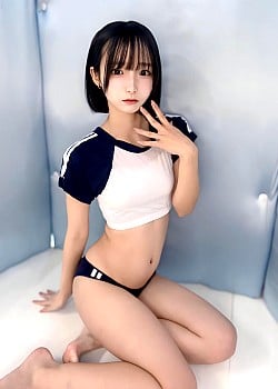 Yuzu Kotobuki image 3 of 4