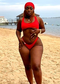 Zeebee G image 2 of 4