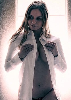 Zelanna Sessions image 3 of 4