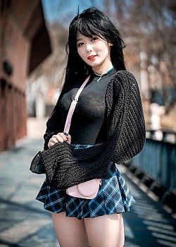 Zia Kwon image 1 of 4