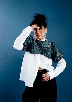Zoe Chao image 2 of 4