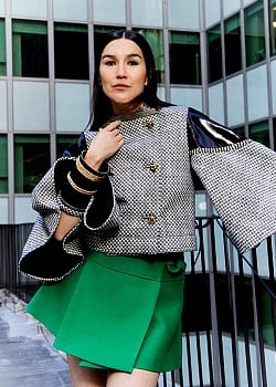 Zoe Chao image 3 of 4