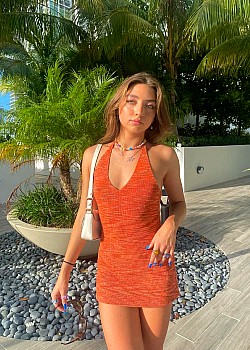 Zoi Lerma image 2 of 4