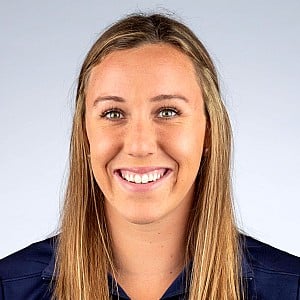 Abbey Weitzeil
